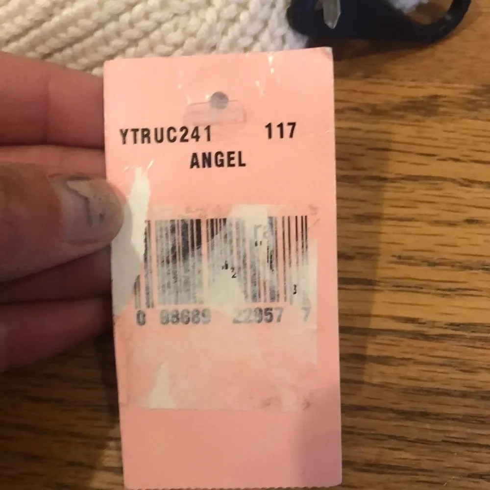 Nwt Juicy Couture off white baby beanie